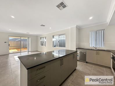 7 Bolsover St, Wellard WA 6170