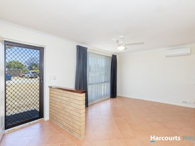 6 Redtingle Road, Camillo WA 6111
