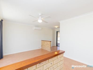 6 Redtingle Road, Camillo WA 6111