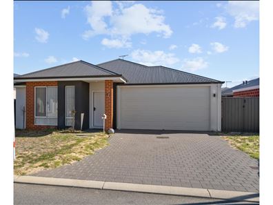5 Quadrant Parkway, Byford WA 6122