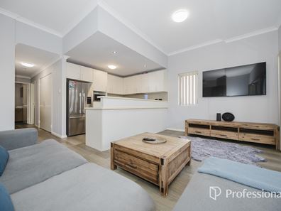 15/10 Pavonia Link, Clarkson WA 6030