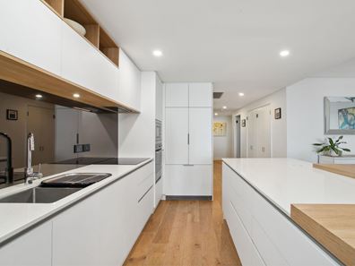 R401/183 West Coast Highway, Scarborough WA 6019