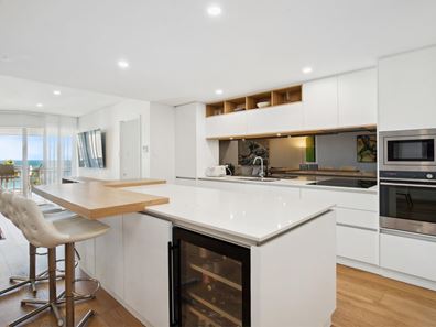 R401/183 West Coast Highway, Scarborough WA 6019