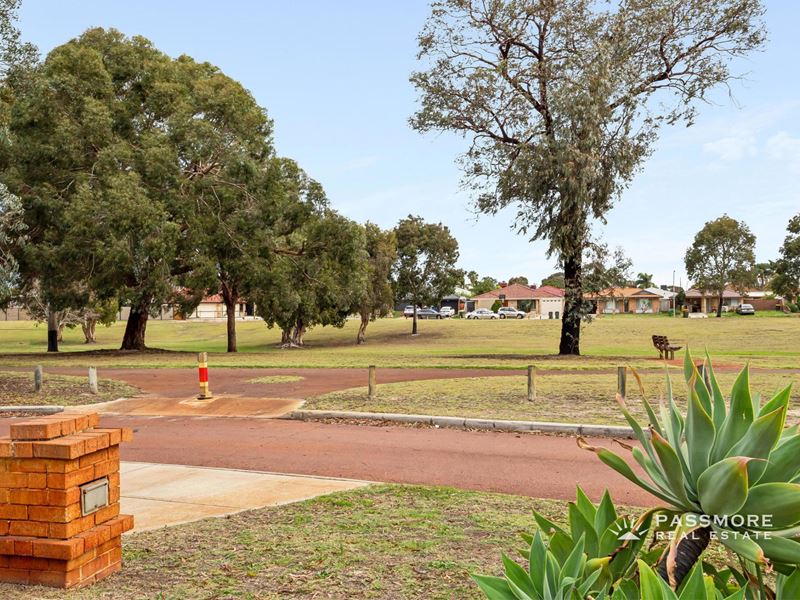 6 Bryce Gardens, Ballajura