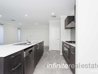90 Paparone Road, Baldivis WA 6171