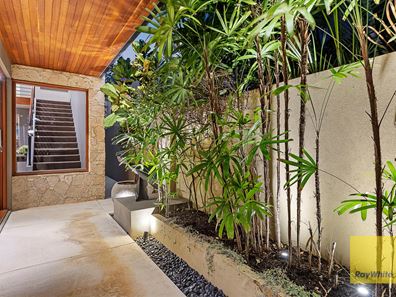 48A BROOME STREET, Cottesloe WA 6011