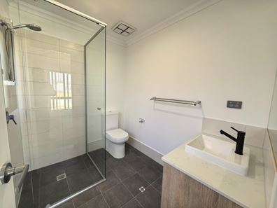 15 Bolsover, Wellard WA 6170