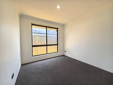 15 Bolsover, Wellard WA 6170