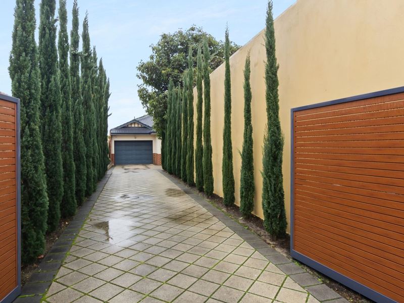 4B Alexander Street, Wembley