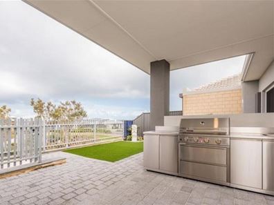 9 Faba Lane, Jindalee WA 6036