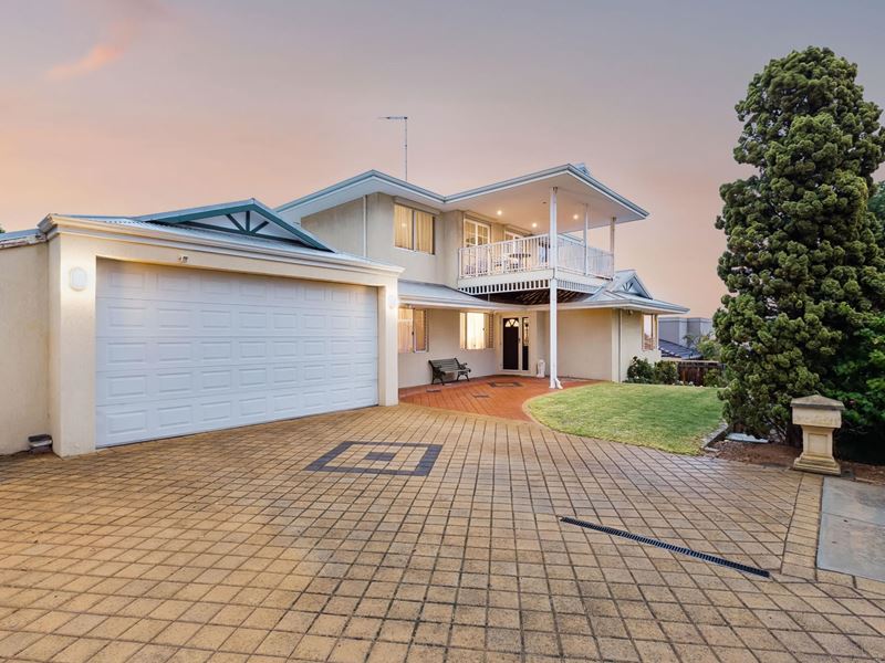 24 Robin Avenue, Sorrento