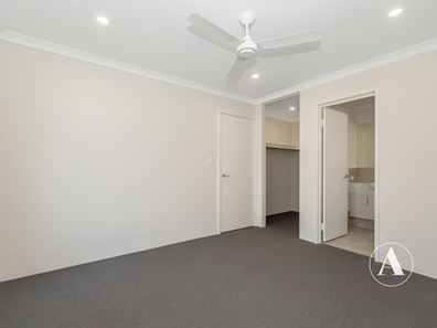 7A Kembla  Way, Lakelands WA 6180