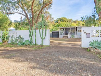 4 Ayrton Street, Dawesville WA 6211