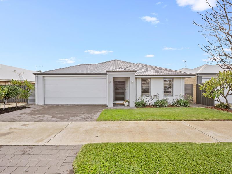 9 Turnstone Crescent, Erskine