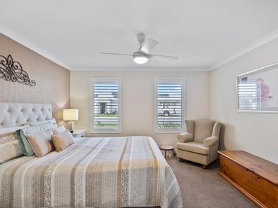 9 Turnstone Crescent, Erskine WA 6210