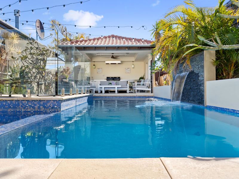 29 Waratah Circle, Halls Head
