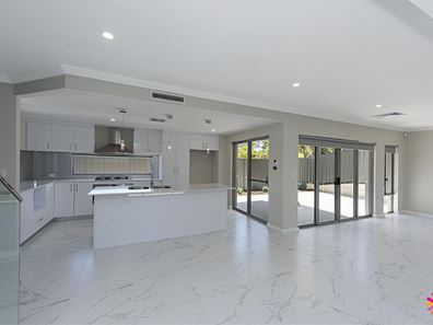 5A Grosvenor Road, Bayswater WA 6053