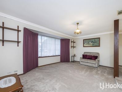 13 Crest Court, Thornlie WA 6108