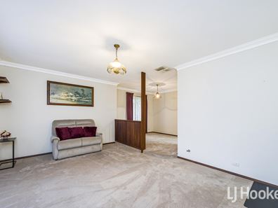 13 Crest Court, Thornlie WA 6108