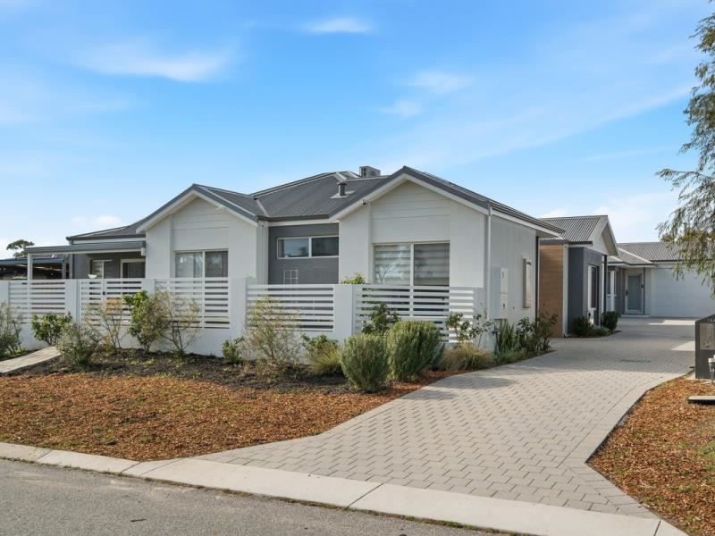 18B Mandalay Place, Craigie WA 6025