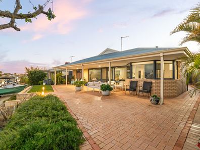 96 Moyup Way, South Yunderup WA 6208