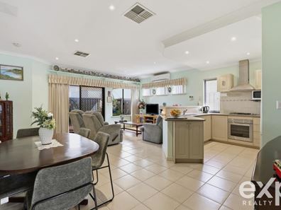 25/9 Bradbury Street, Rockingham WA 6168