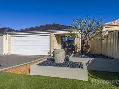 32A Hillsdale Rise, Darch WA 6065