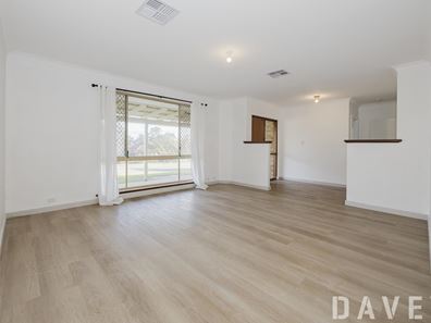 26 Brookland Crescent, Marangaroo WA 6064