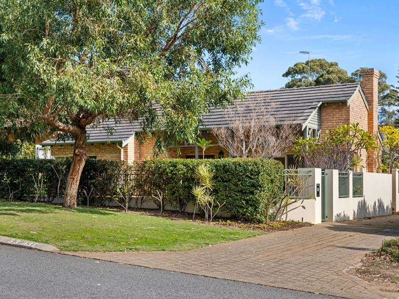 53 Bournemouth Crescent, Wembley Downs WA 6019