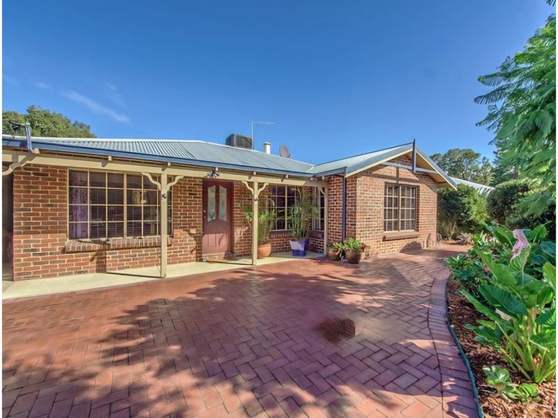6 Abbey  Road, Armadale WA 6112