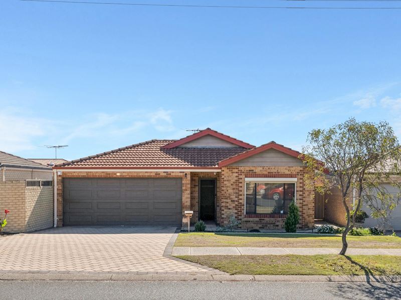 132 Warrandyte Drive, Craigie WA 6025