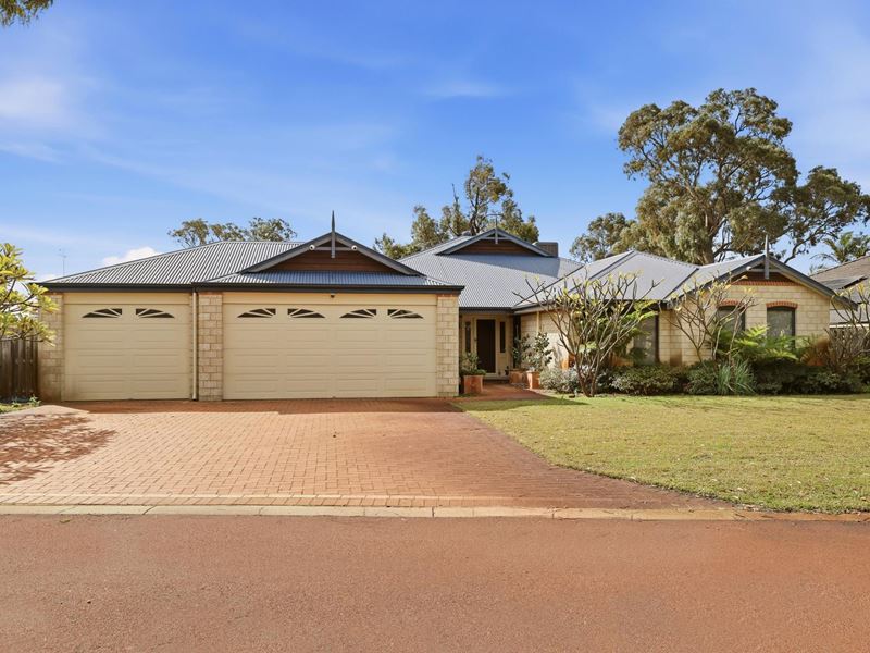 4 MAGGIE WAY, Coodanup WA 6210
