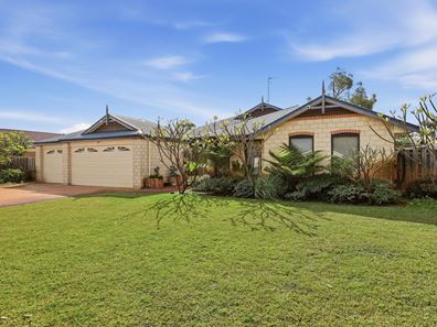 4 MAGGIE WAY, Coodanup WA 6210