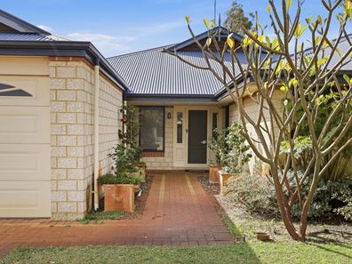 4 MAGGIE WAY, Coodanup WA 6210
