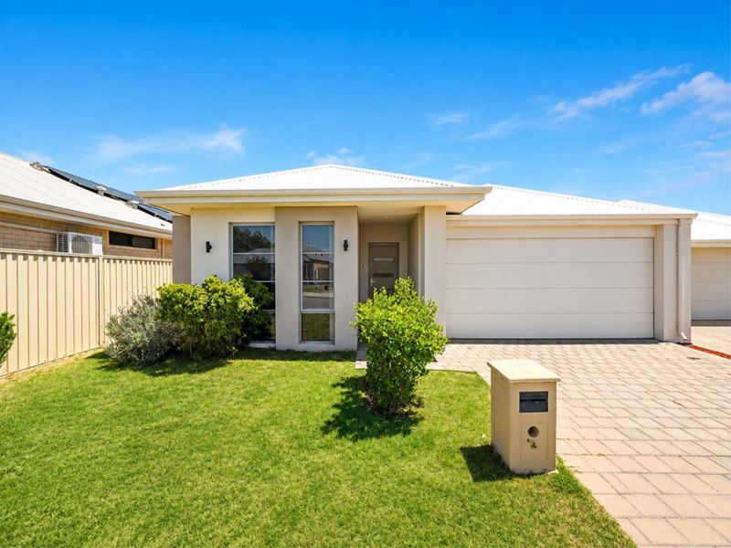 125 Sapphire Chase, Wellard WA 6170