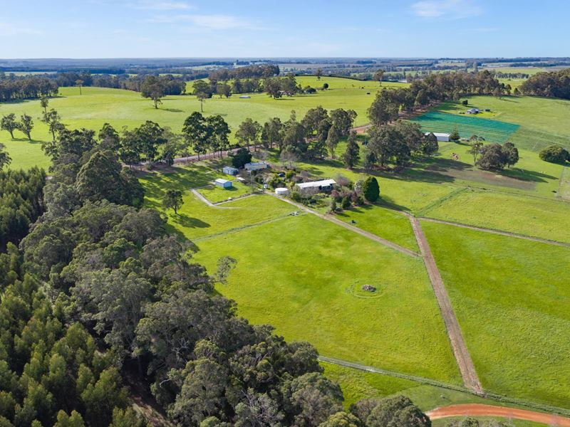 1681 Graphite Road, Glenoran