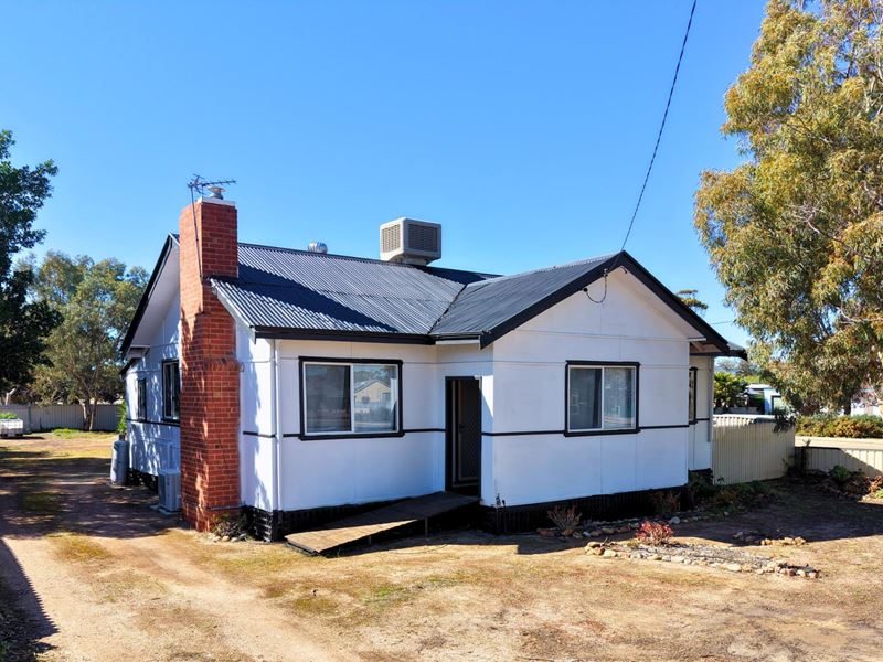 16 Hinckley Street, Kellerberrin