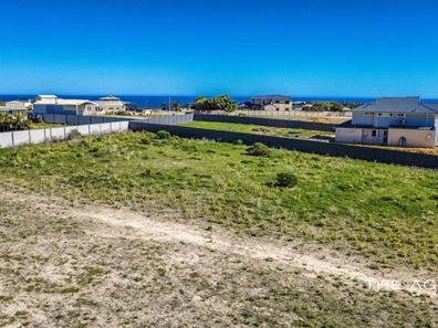 30 Jacques Boulevard, Kalbarri WA 6536