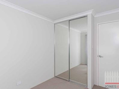 17 Lowlands Road, Two Rocks WA 6037