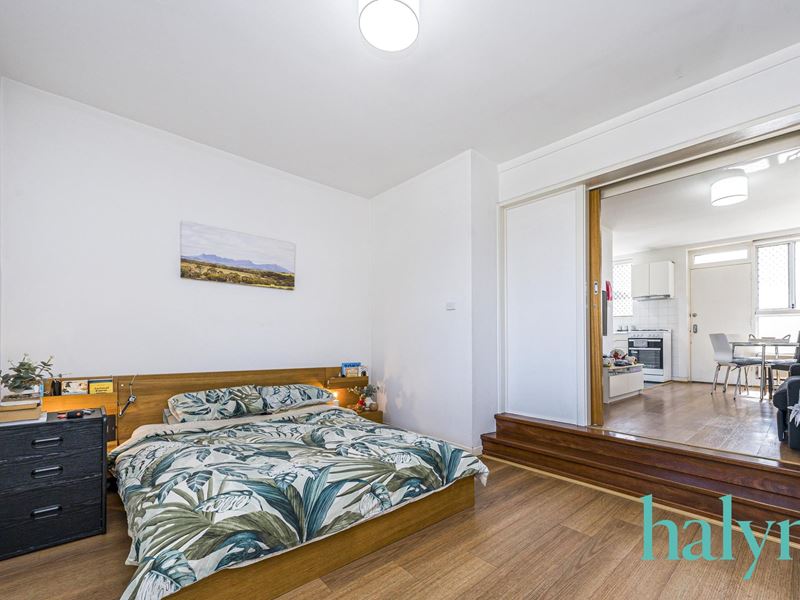 24/12 Wright Street, Perth
