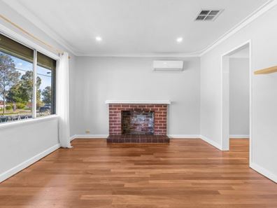 3180 Albany Highway, Mount Nasura WA 6112