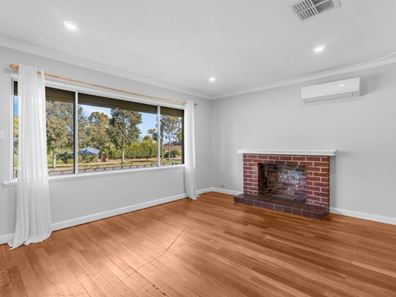 3180 Albany Highway, Mount Nasura WA 6112