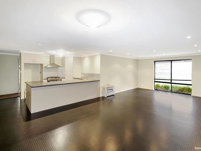 43 Pegasus Boulevard, Mckail WA 6330