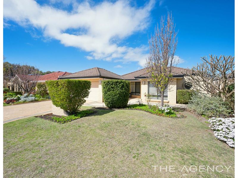 10 St Michaels Green, Canning Vale WA 6155