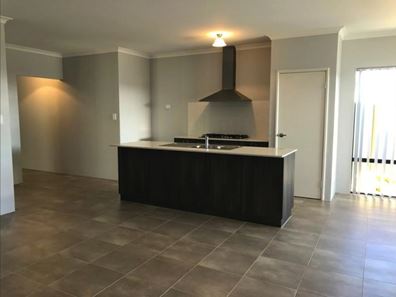 9 Arylide Grv, Eglinton WA 6034