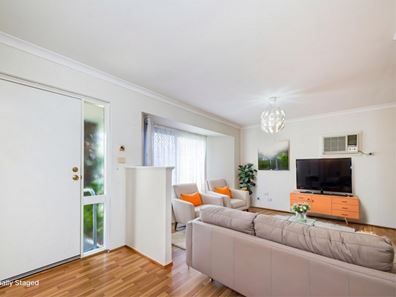 5/196 Cammillo Road, Kelmscott WA 6111