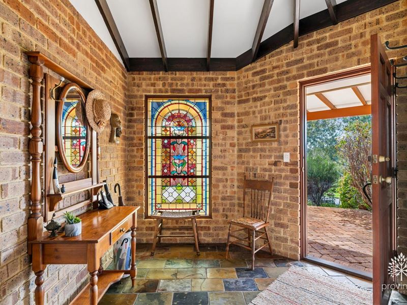 15 High View Road, Greenmount WA 6056