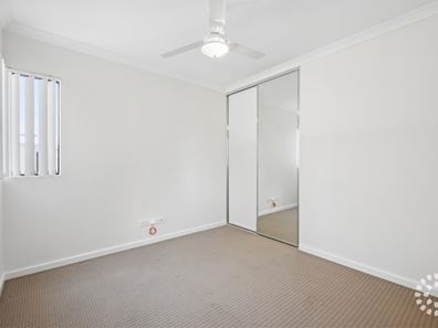 1/22 Rinaldo Crescent, Coolbellup WA 6163