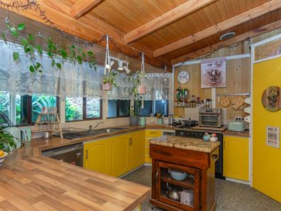 173 Drummondi Drive, Toodyay WA 6566