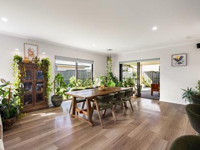 7 Tilbanup Drive, Geographe WA 6280